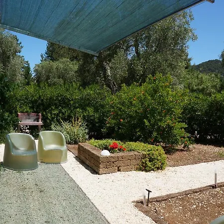 בית חווה Masseria Le Macine